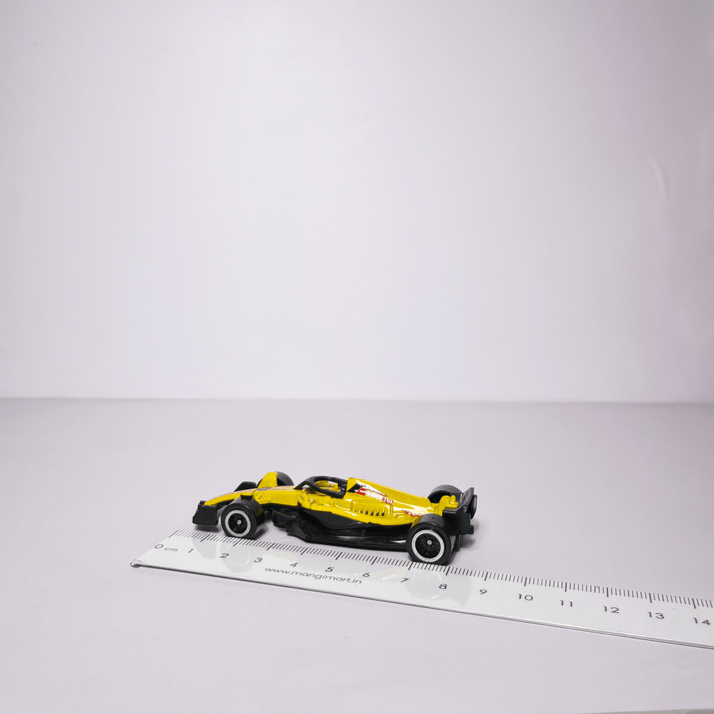 1:64 F1 Model Yellow