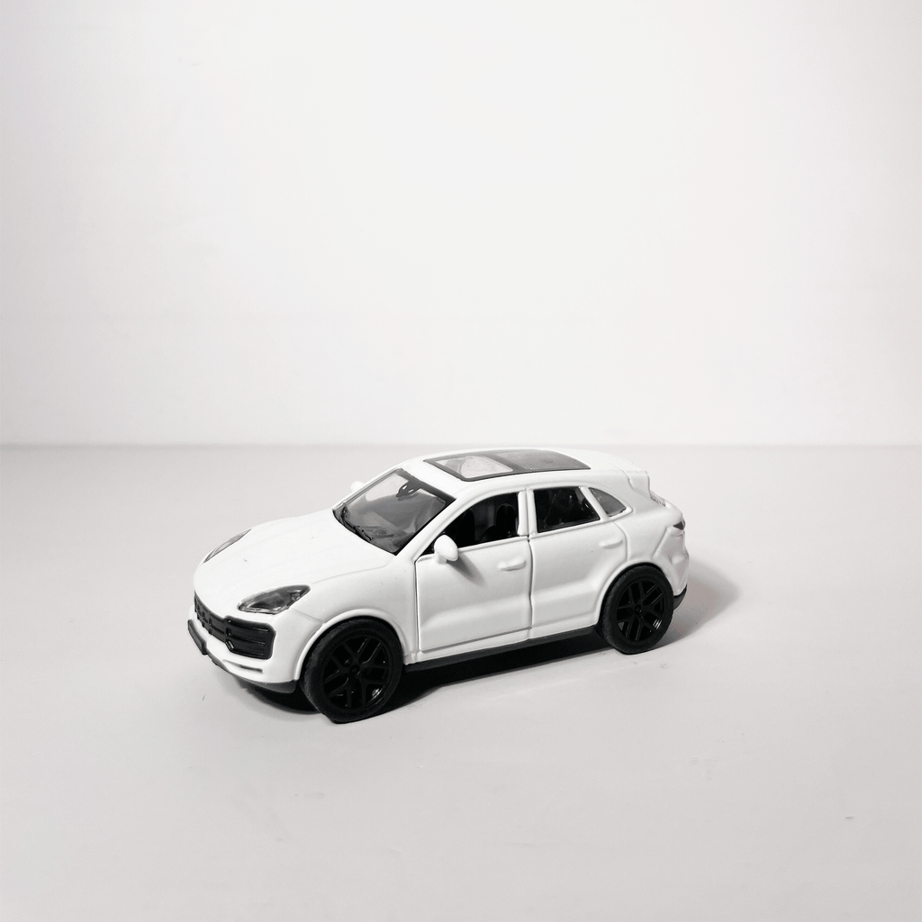 1:43 Porche kayne Metal Diecast Car White