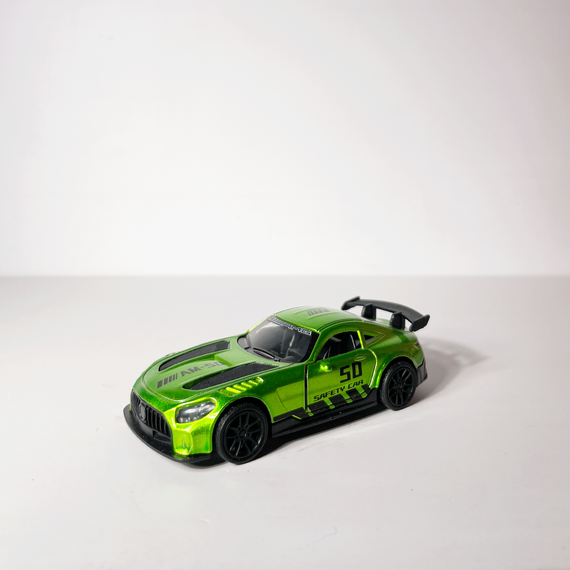 1:43 AMG Green 2026