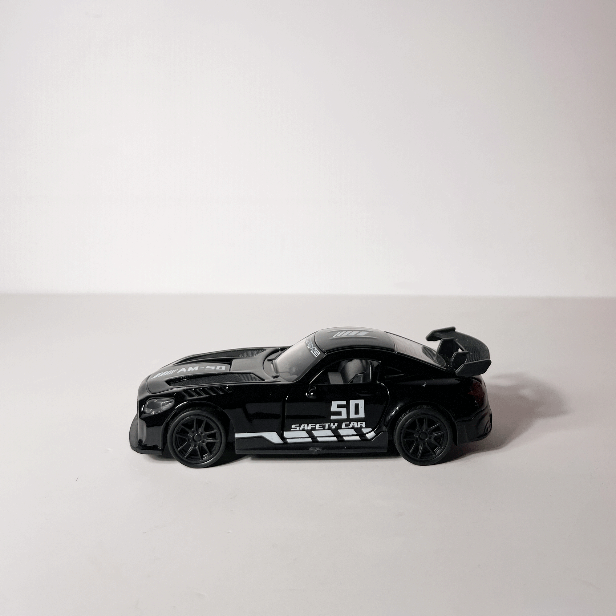 1:43 AMG Black 2026
