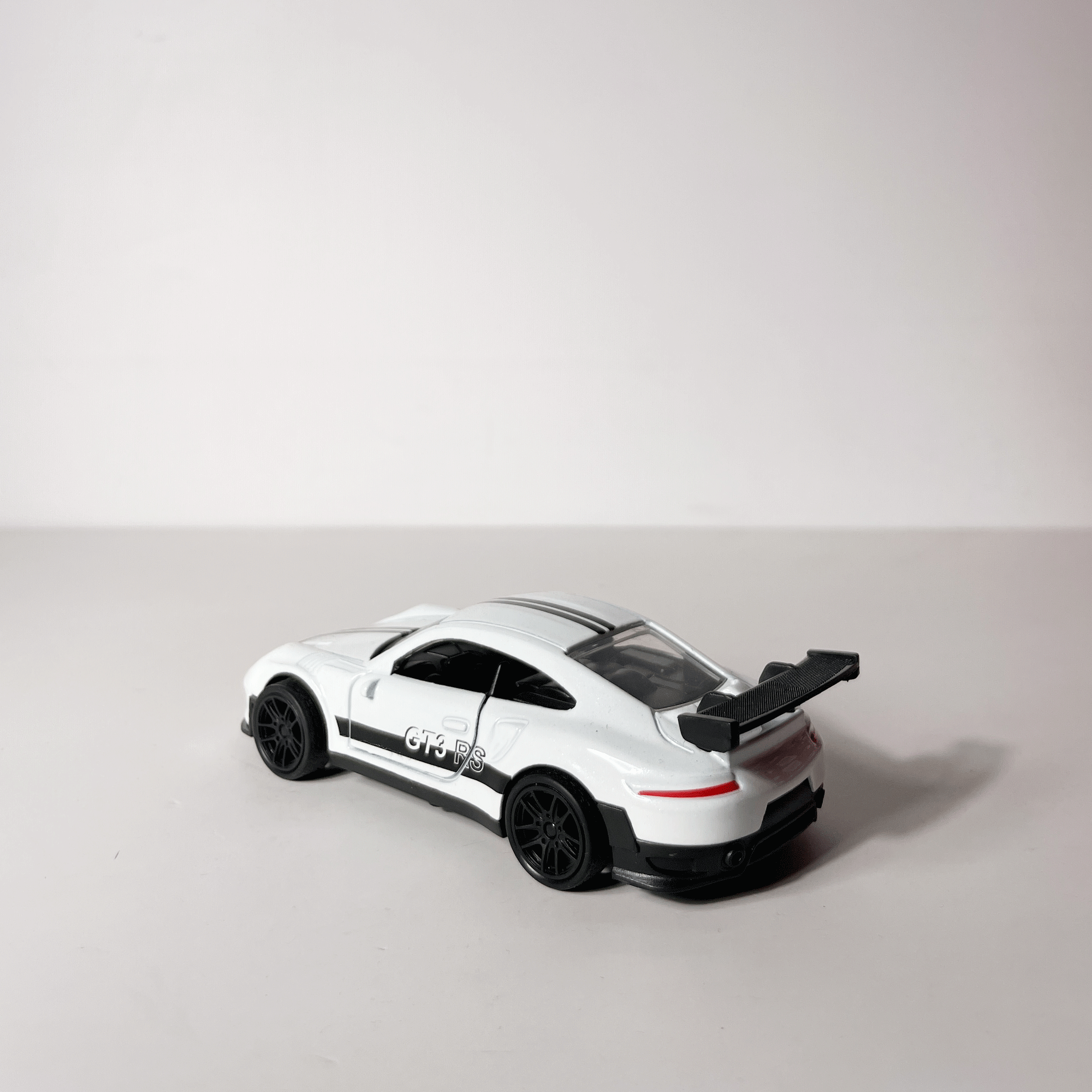 1:43 Porche GT3rs with Graphics