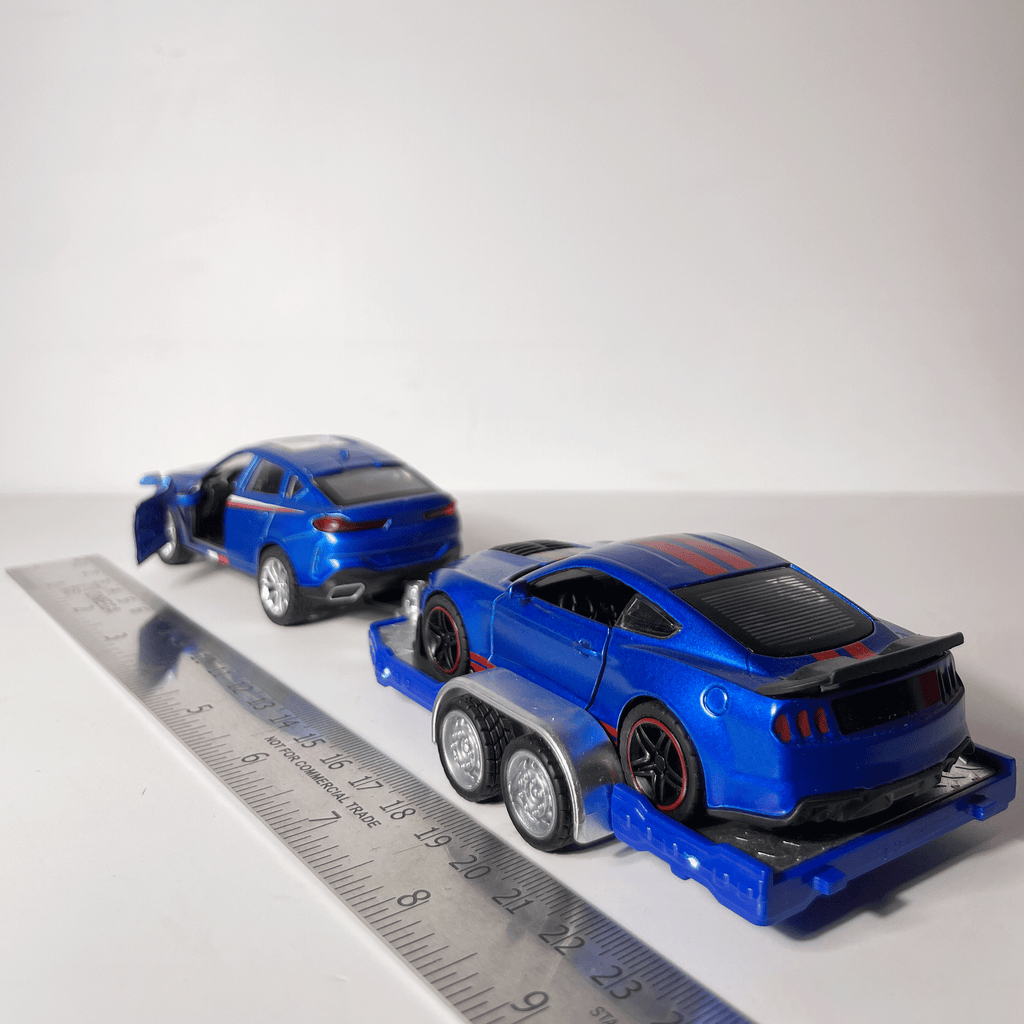 1:43 BMW X6 SUV with Sports Car Trailer Diecast Model Set