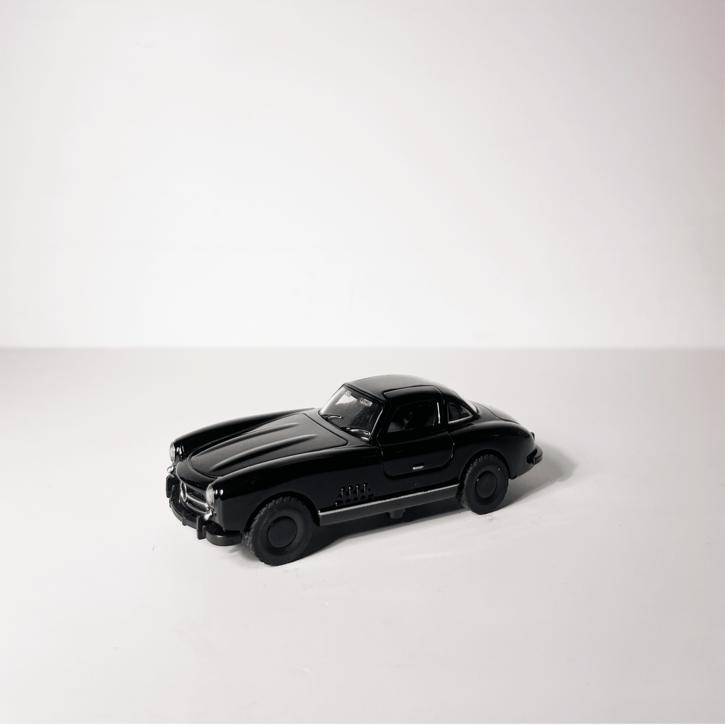 1:43 Benz SLS Black