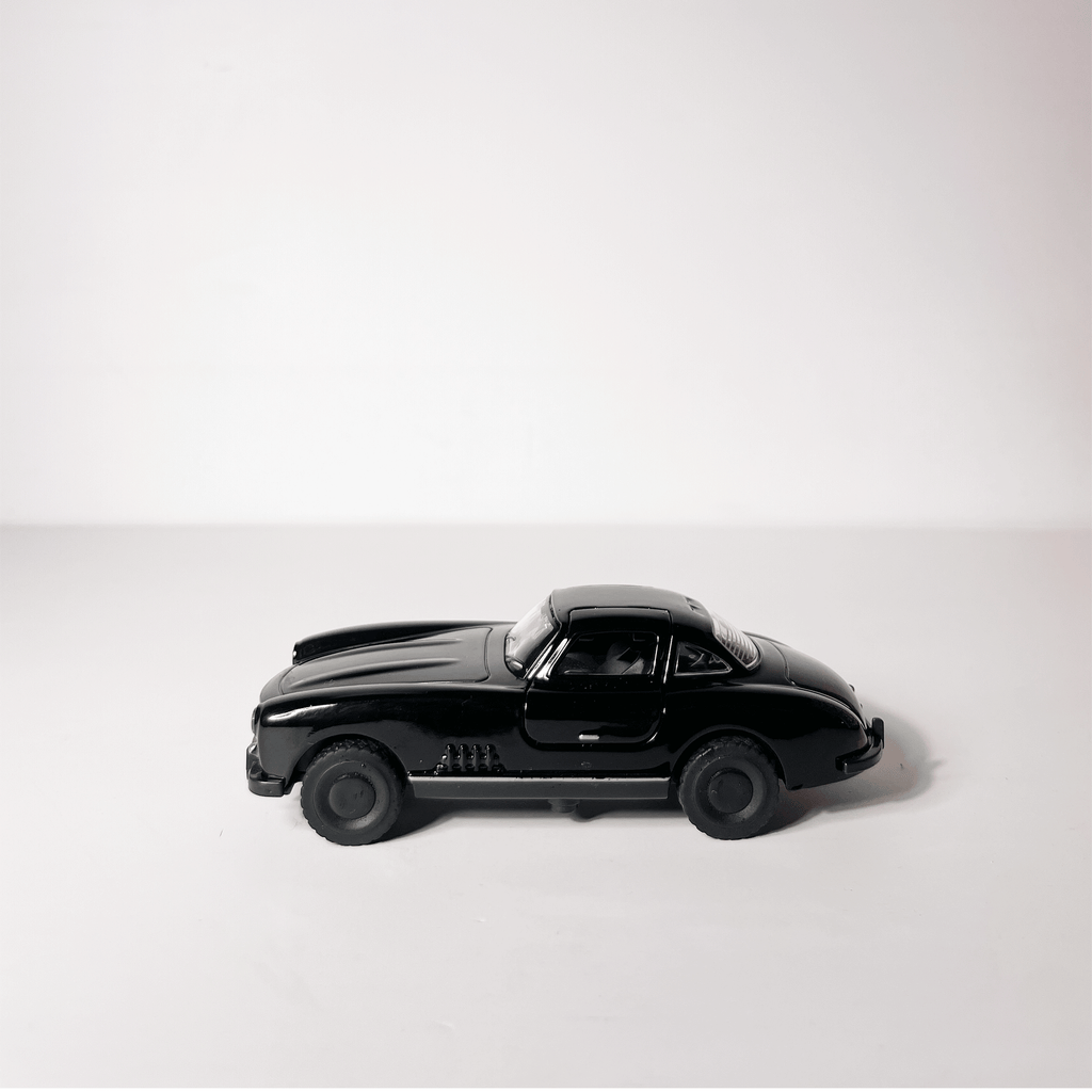 1:43 Benz SLS Black