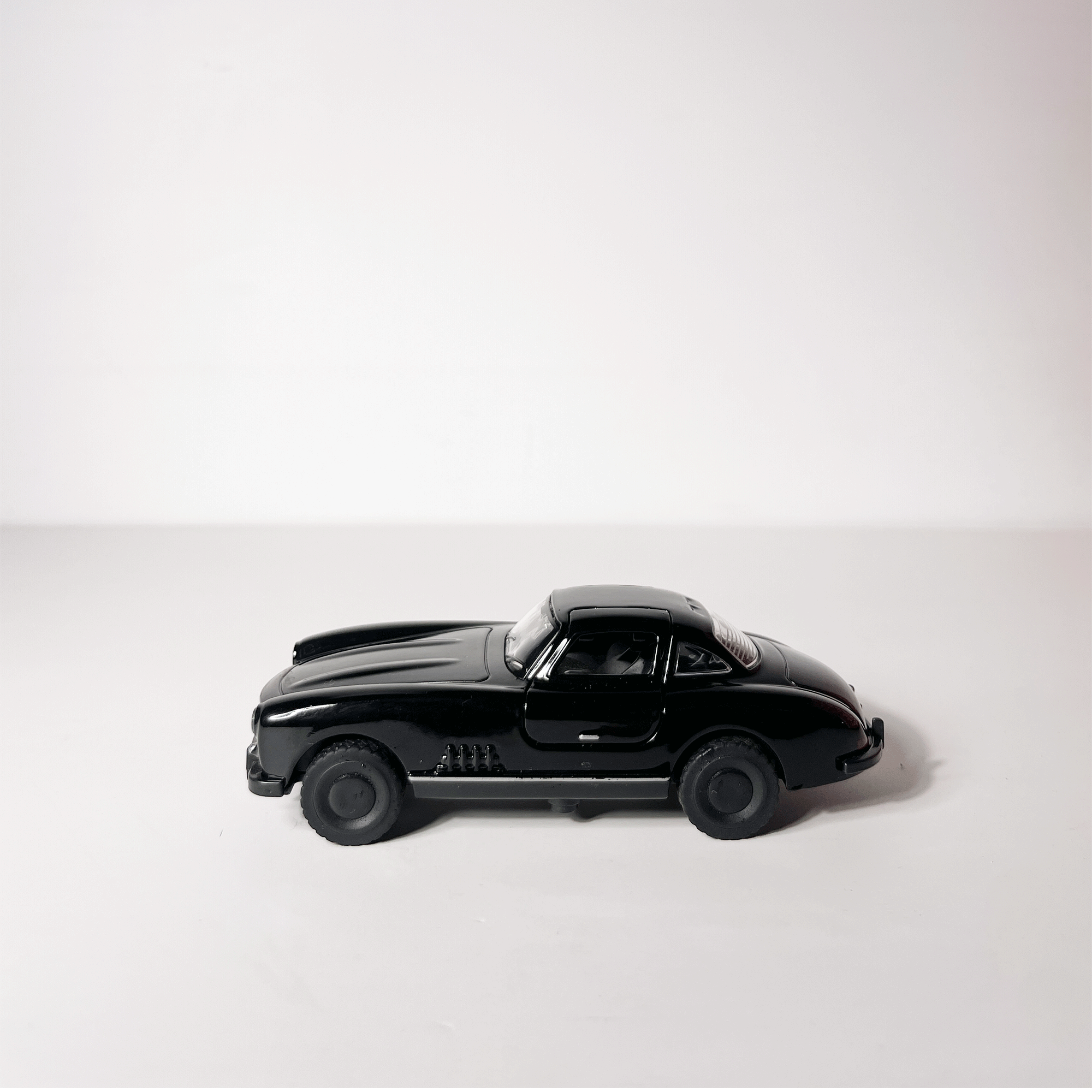 1:43 Benz SLS Black