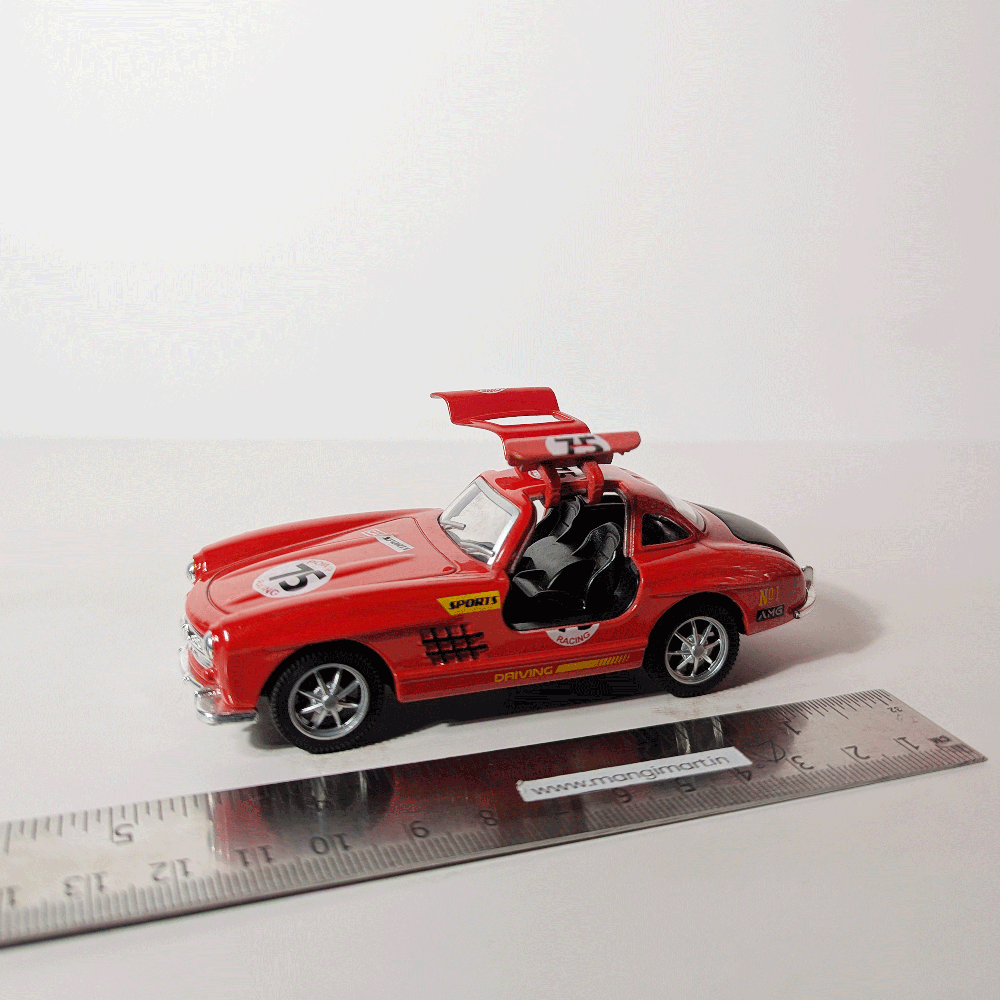 1:36 Benz SLS Red with Graphics