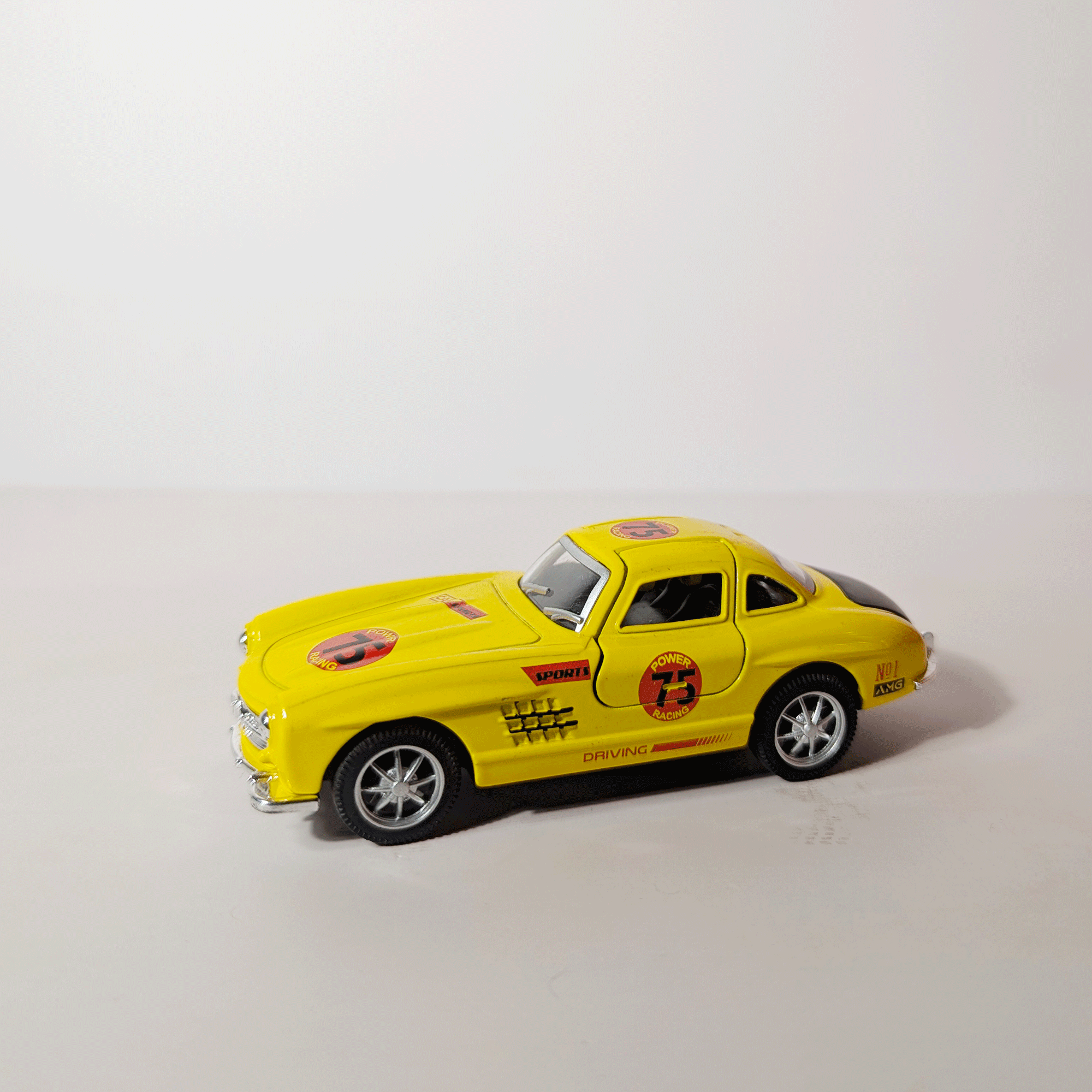 1:36 Benz SLS Yellow with Graphics