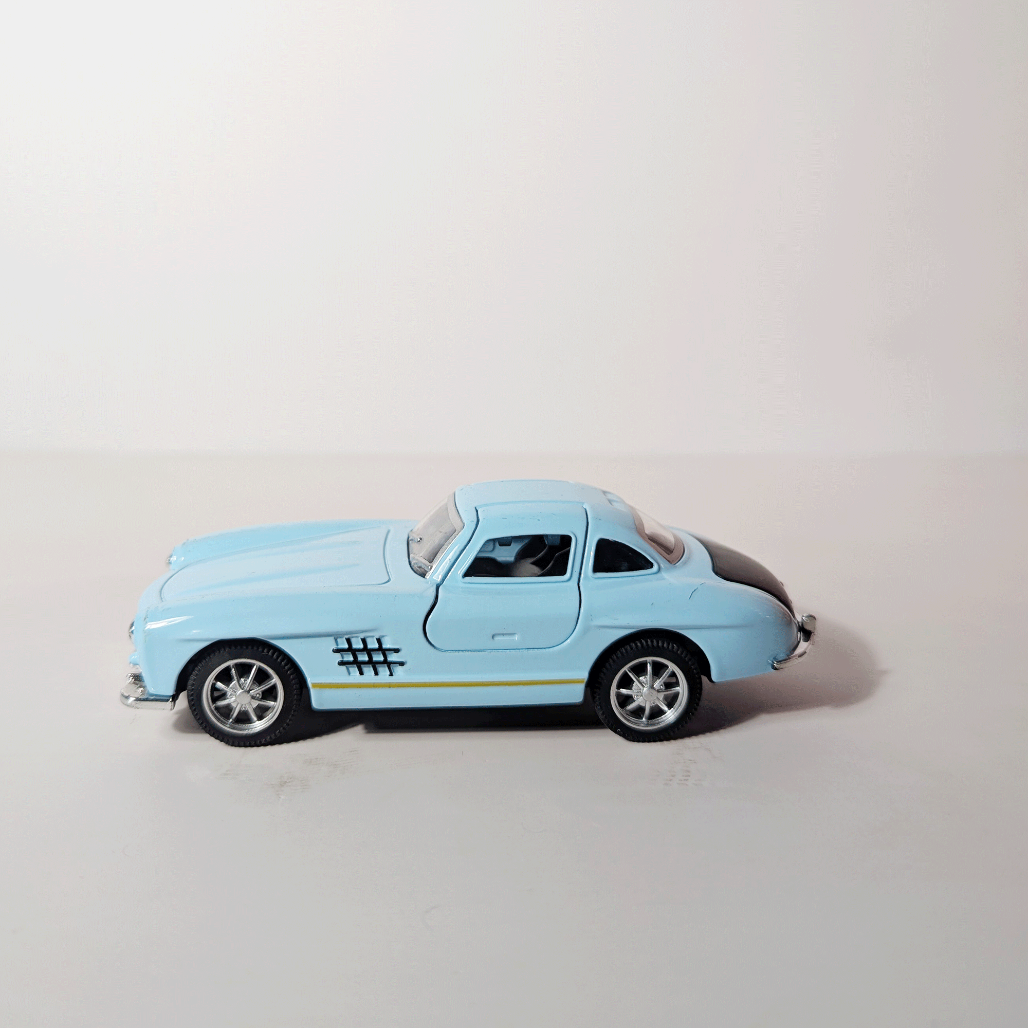 1:36 Benz SLS Sky Blue