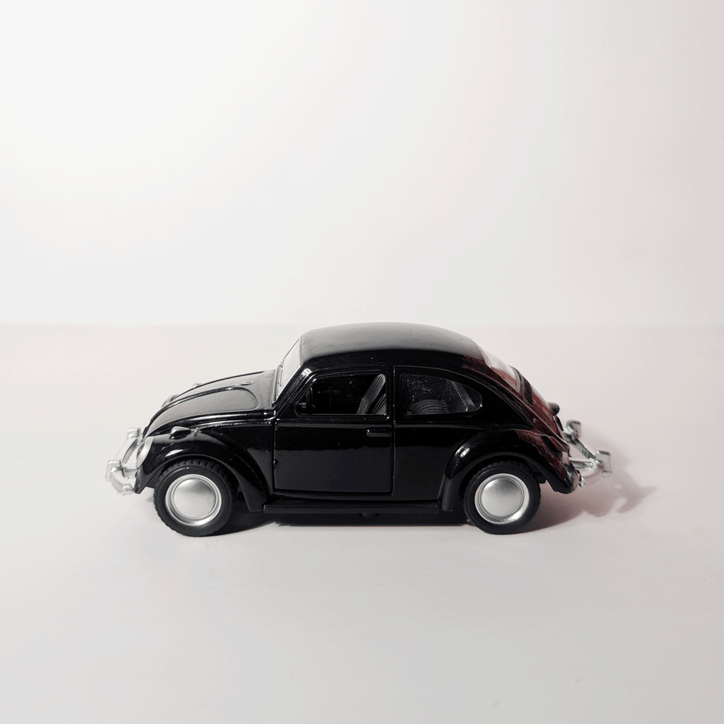 1:36 Beetle Black