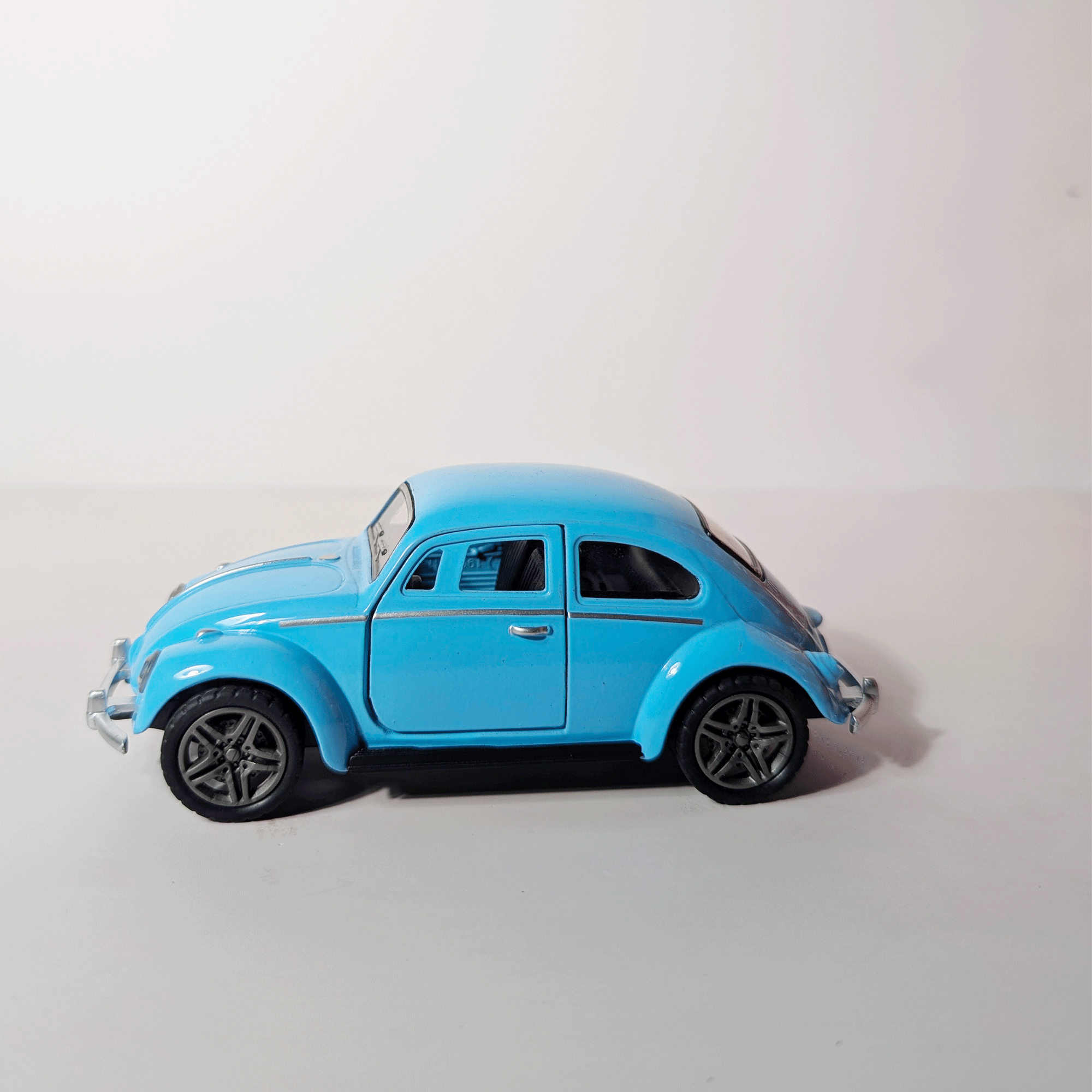 1:36 Beetle Sky Blue