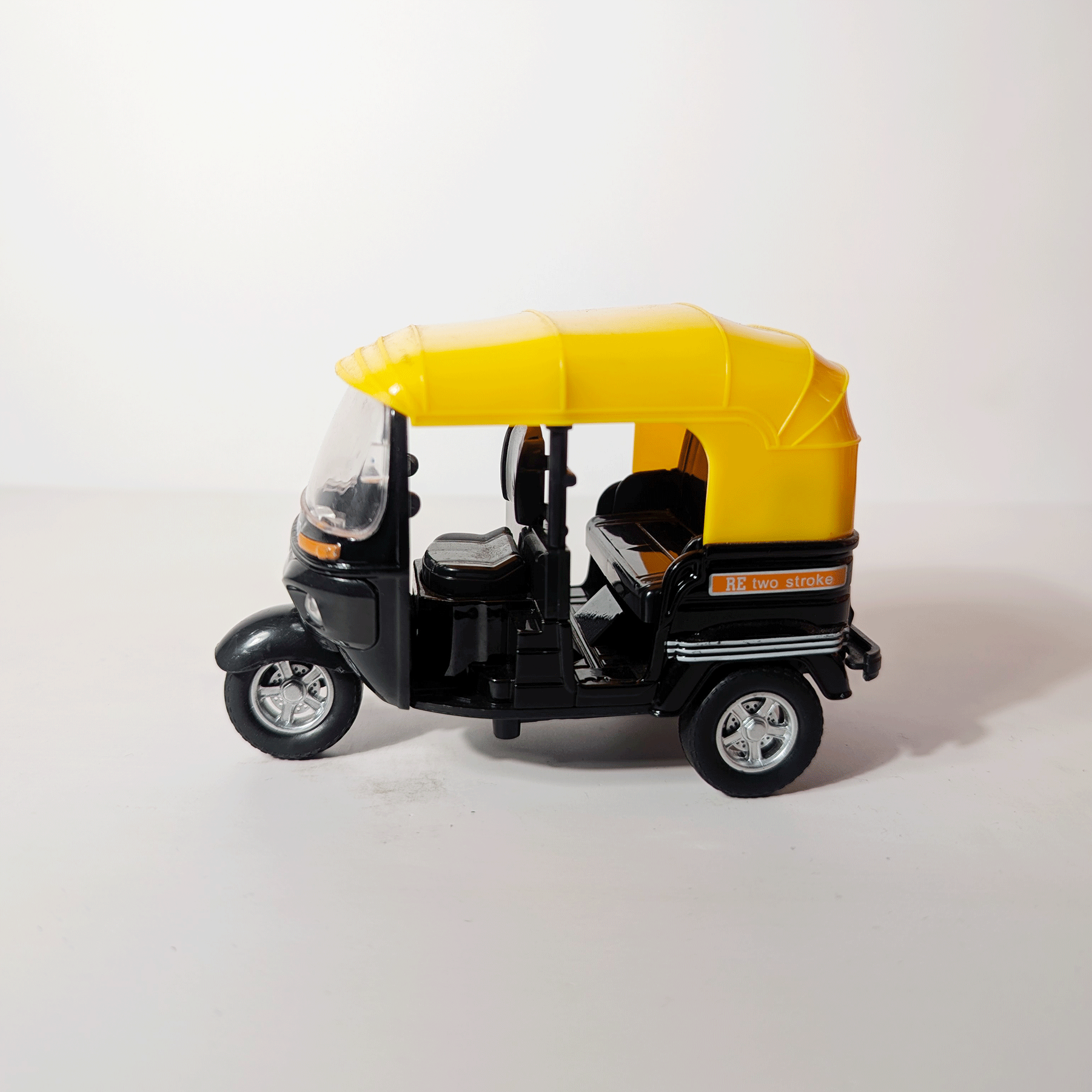 1:36 auto rickshaw Black