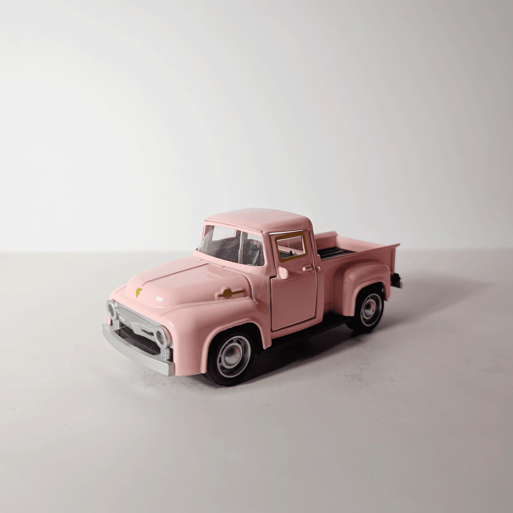 1:36 Classic Pickup Pink