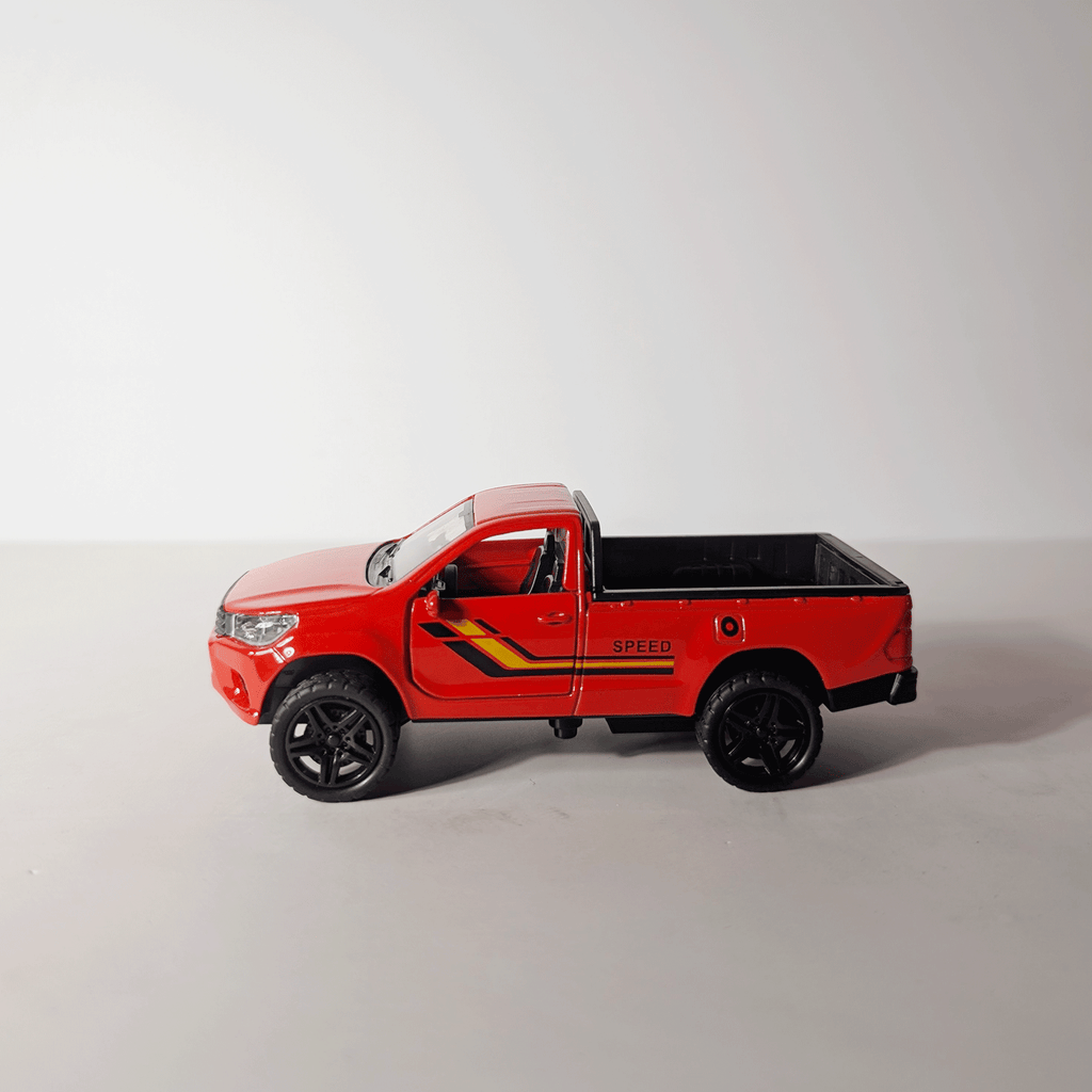 1:36 Hilux Old Model Red