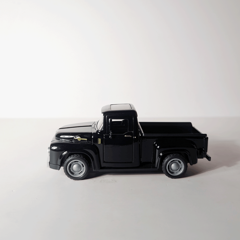 1:36 Classic Pickup Black
