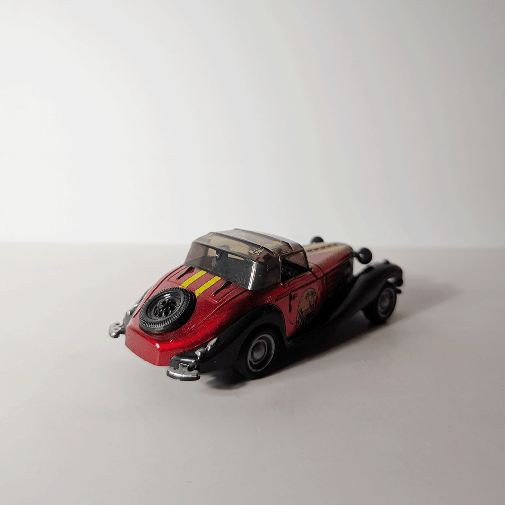 1:36 Vintage Roadster Red
