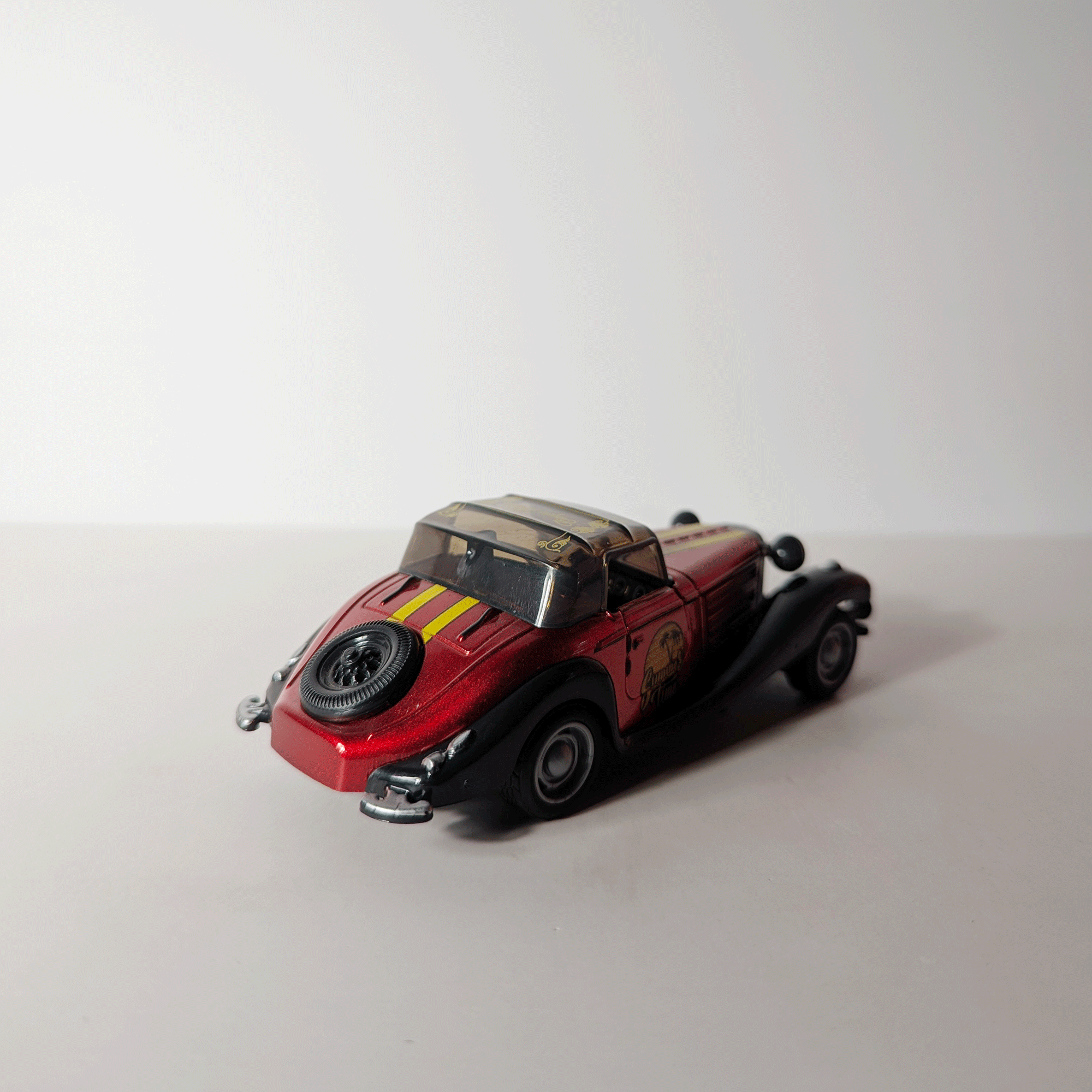 1:36 Vintage Roadster Red