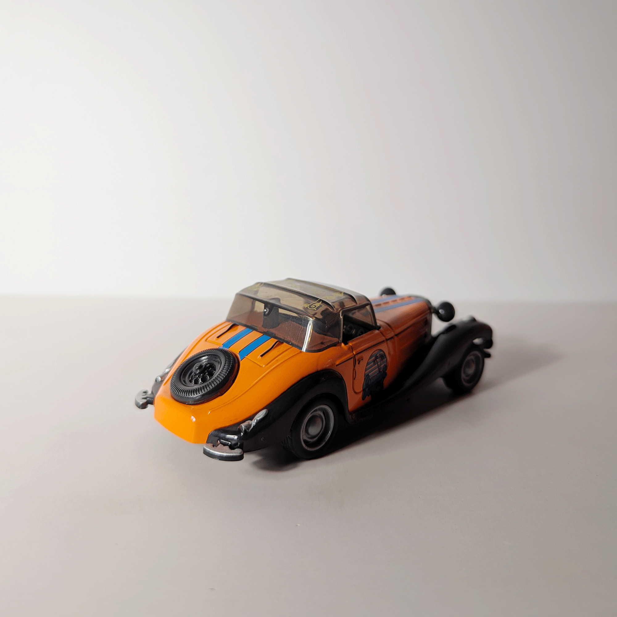 1:36 Vintage Roadster Orange