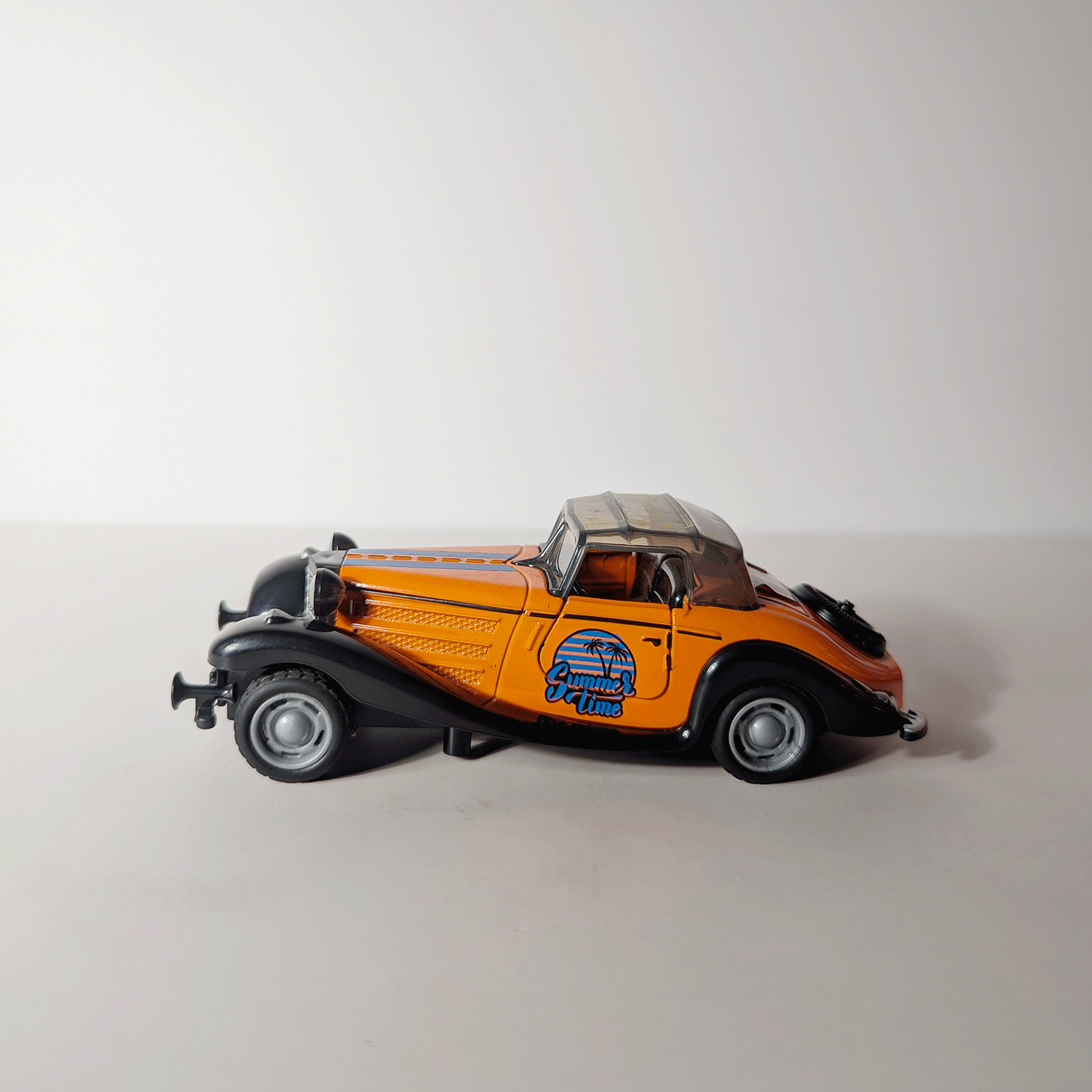 1:36 Vintage Roadster Orange
