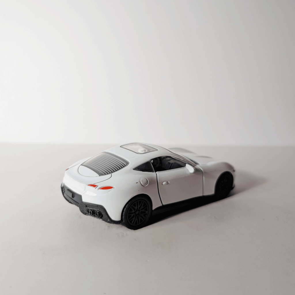 1:36 Roma White