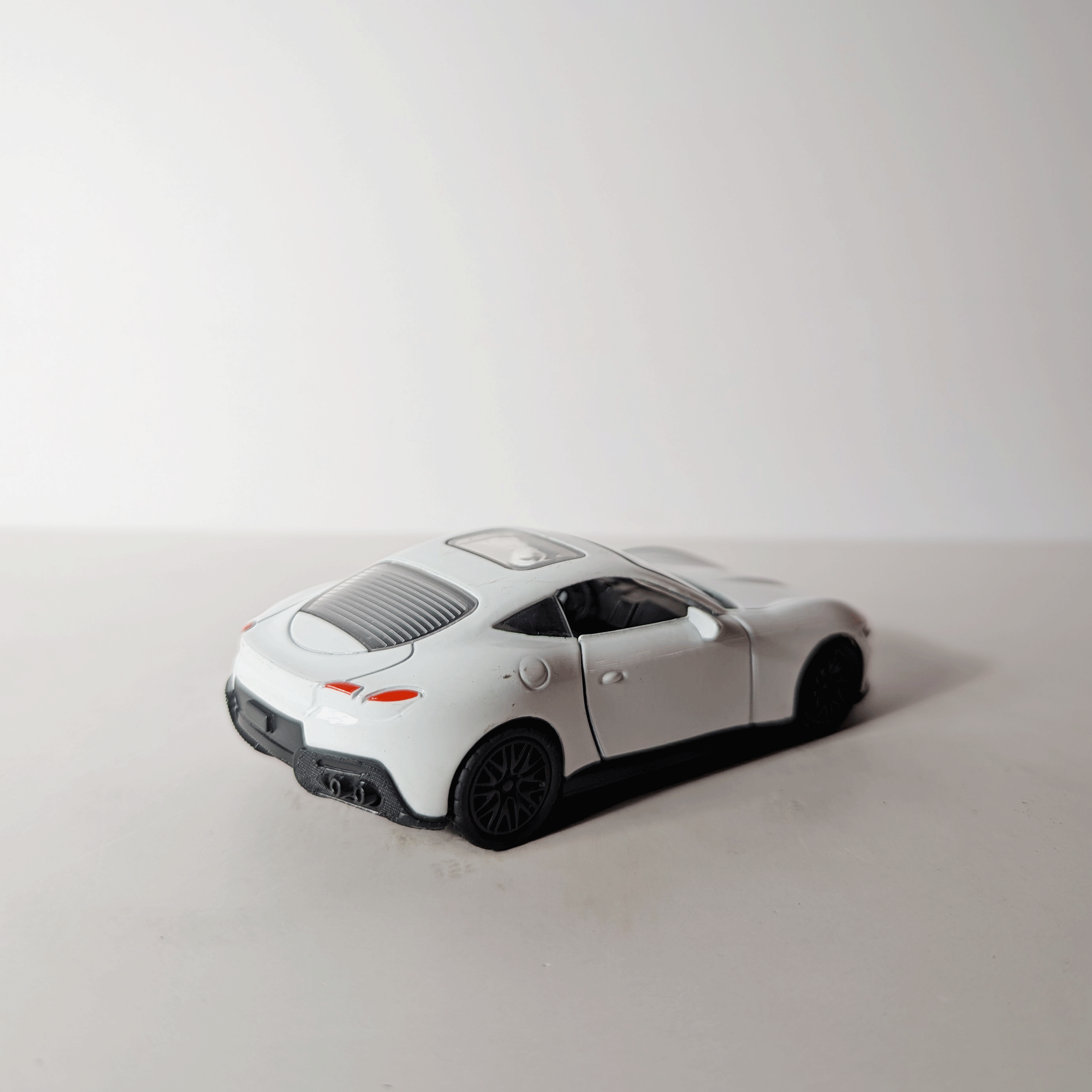 1:36 Roma White