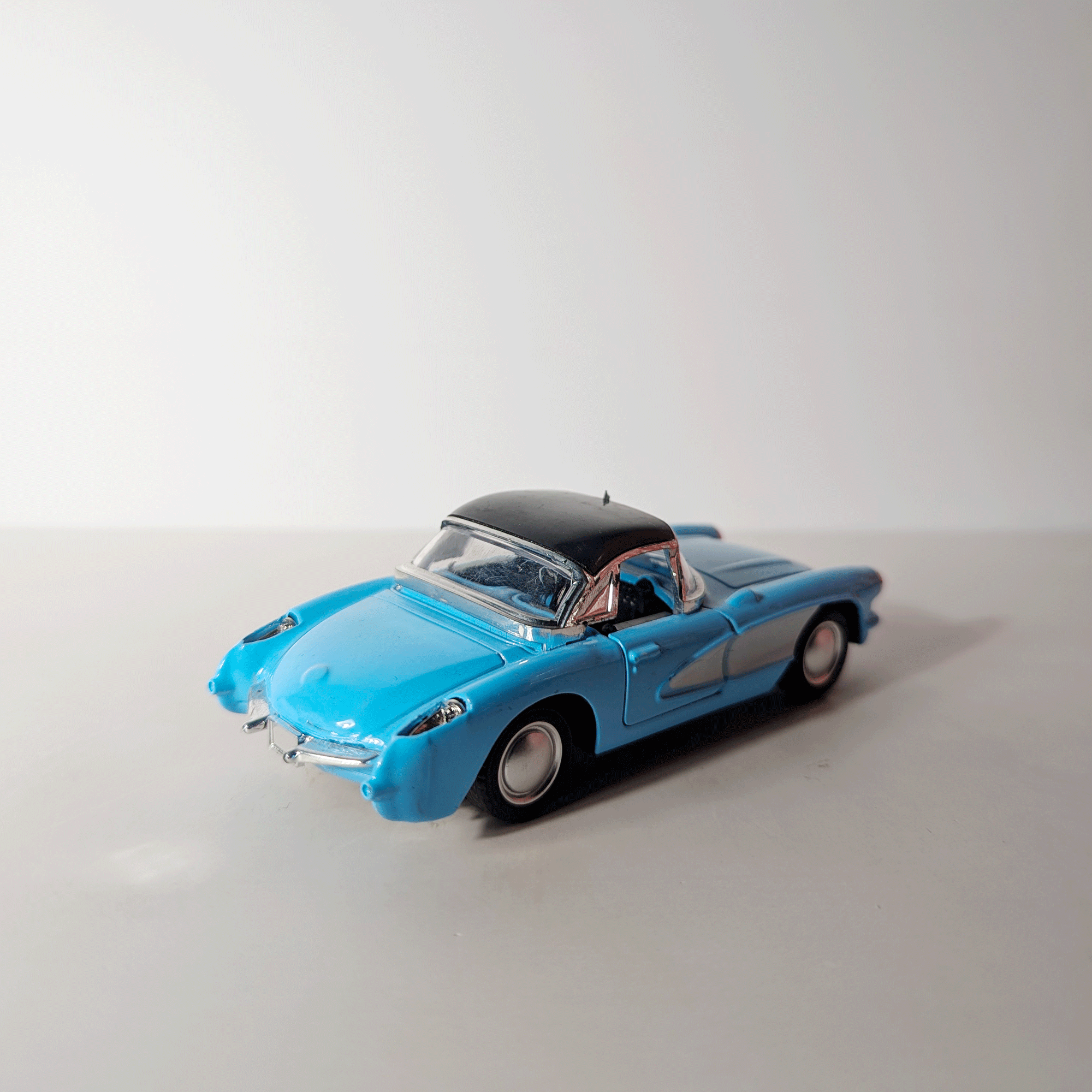 1:36 Corvet Blue