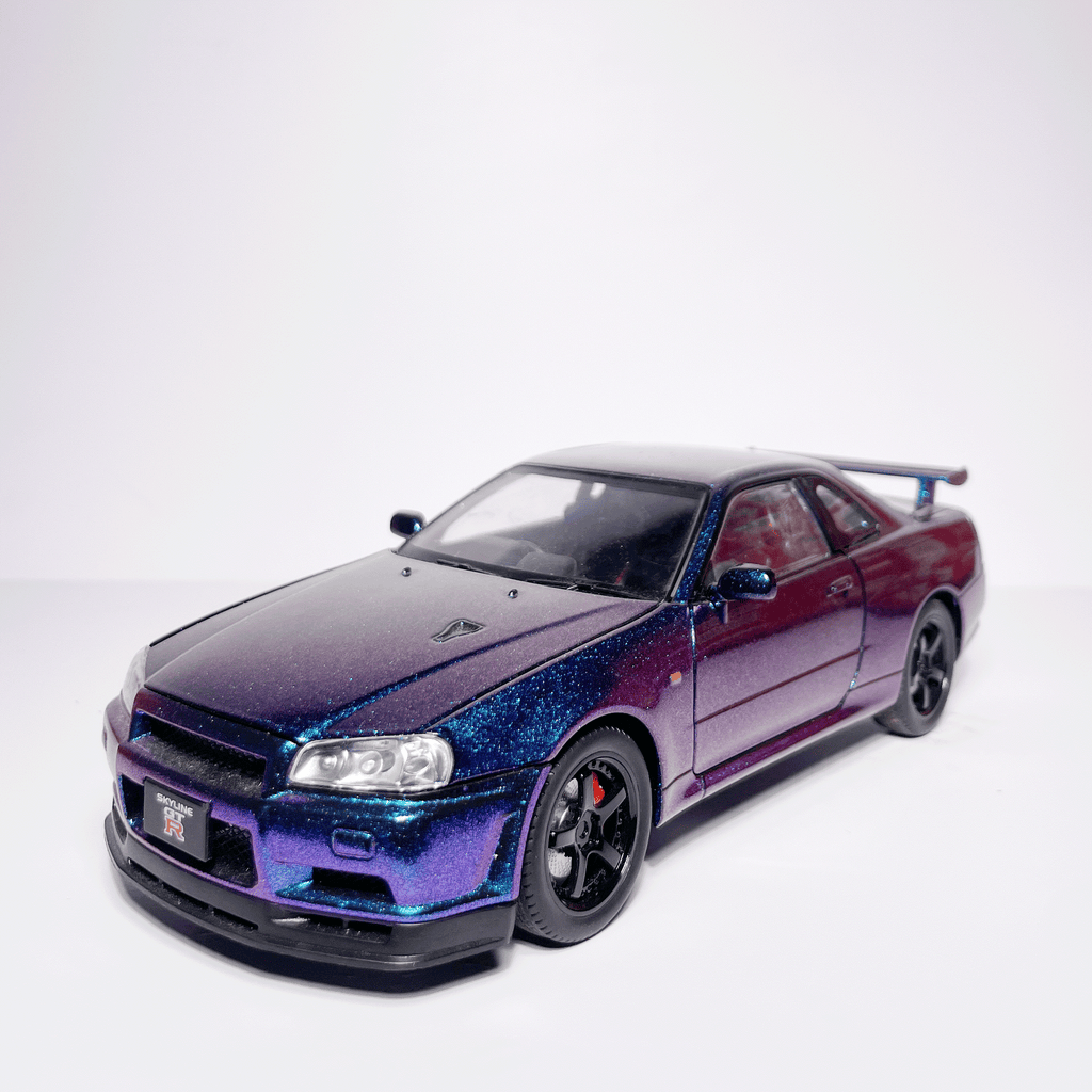 1:24 Nissan GTR R34 Skyline color-shift