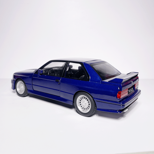 1:24 BMW M3 E30 Blue