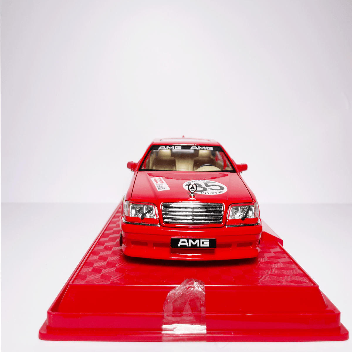1:24 AMG Red Acrylic Box