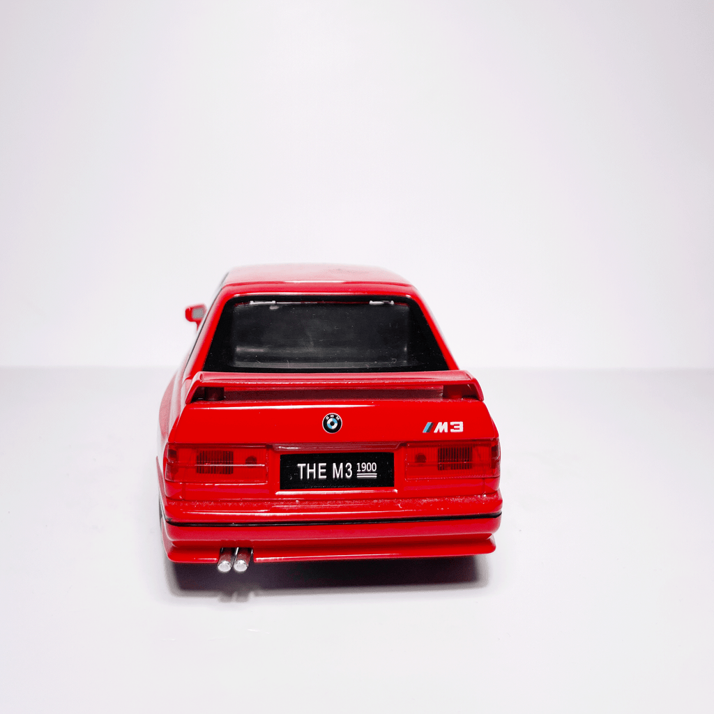 1:24 BMW M3 E30 Red
