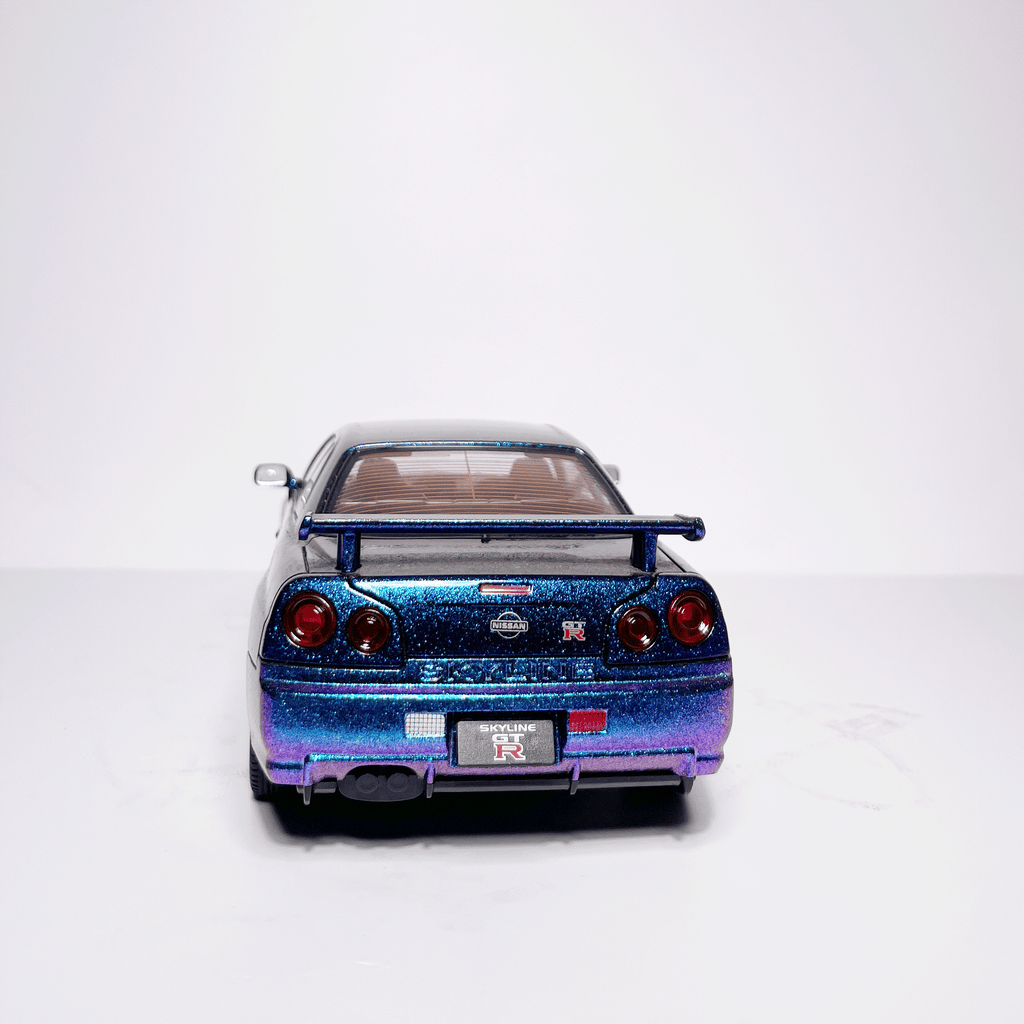 1:24 Nissan GTR R34 Skyline color-shift