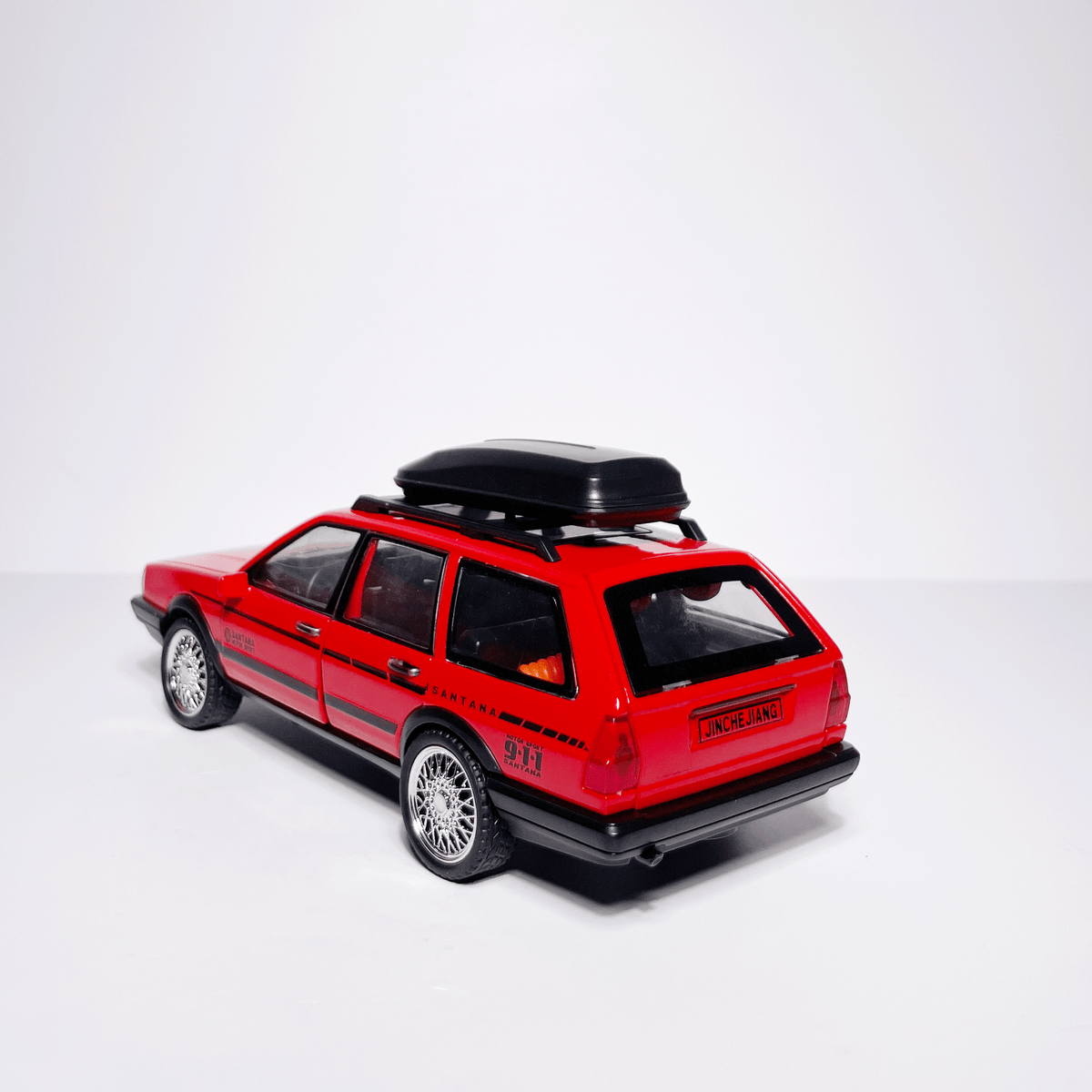 1:32 VW Santana Red