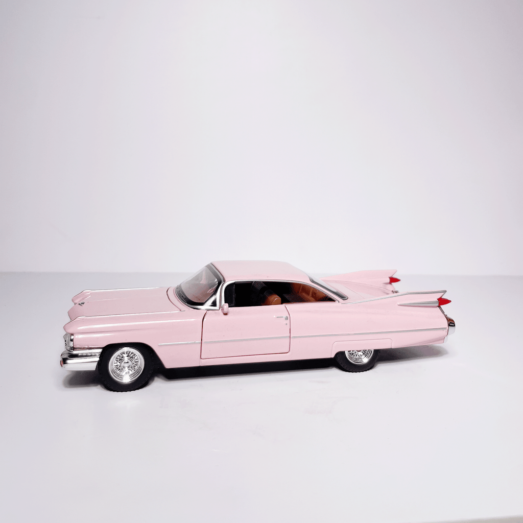 1:32 Vintage Cadilac Pink