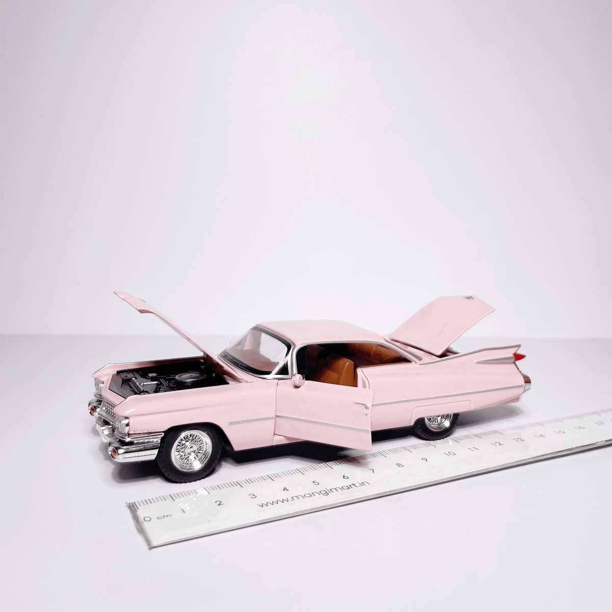 1:32 Vintage Cadilac Pink