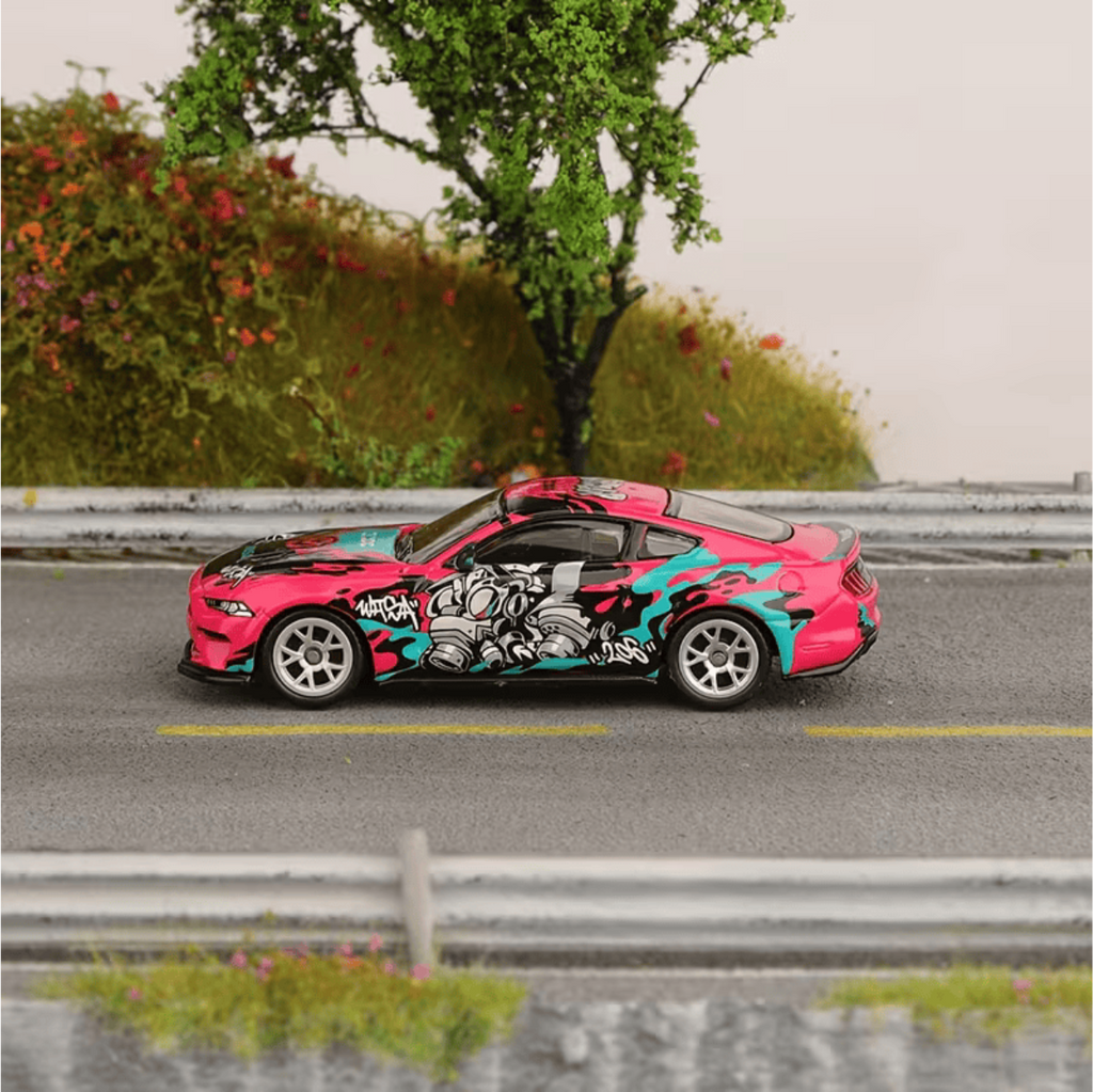 1:64 CCA 2018 Ford Mustang GT Pink Graphics