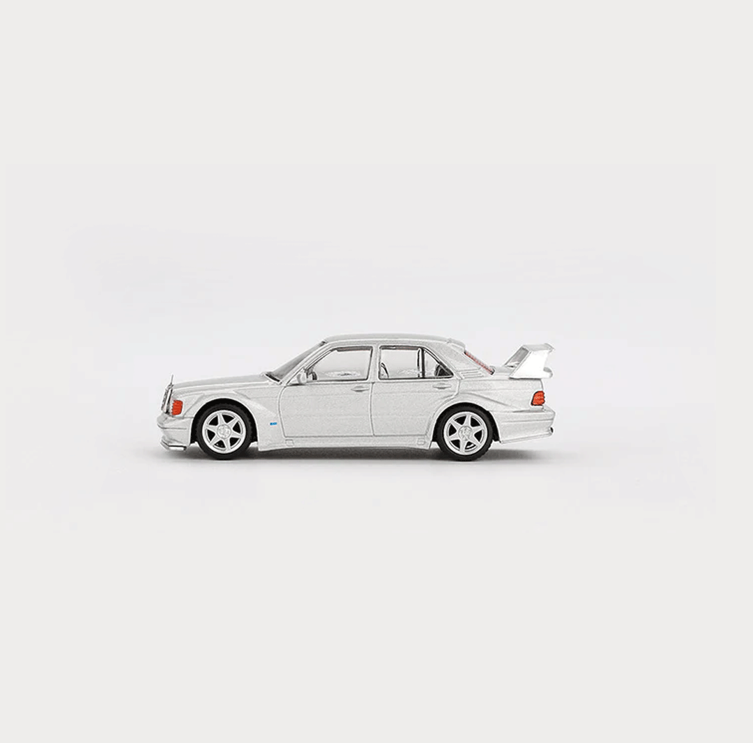 MINI GT Mercedes-Benz 190 E 2.5-16 Evolution II Astral Silver