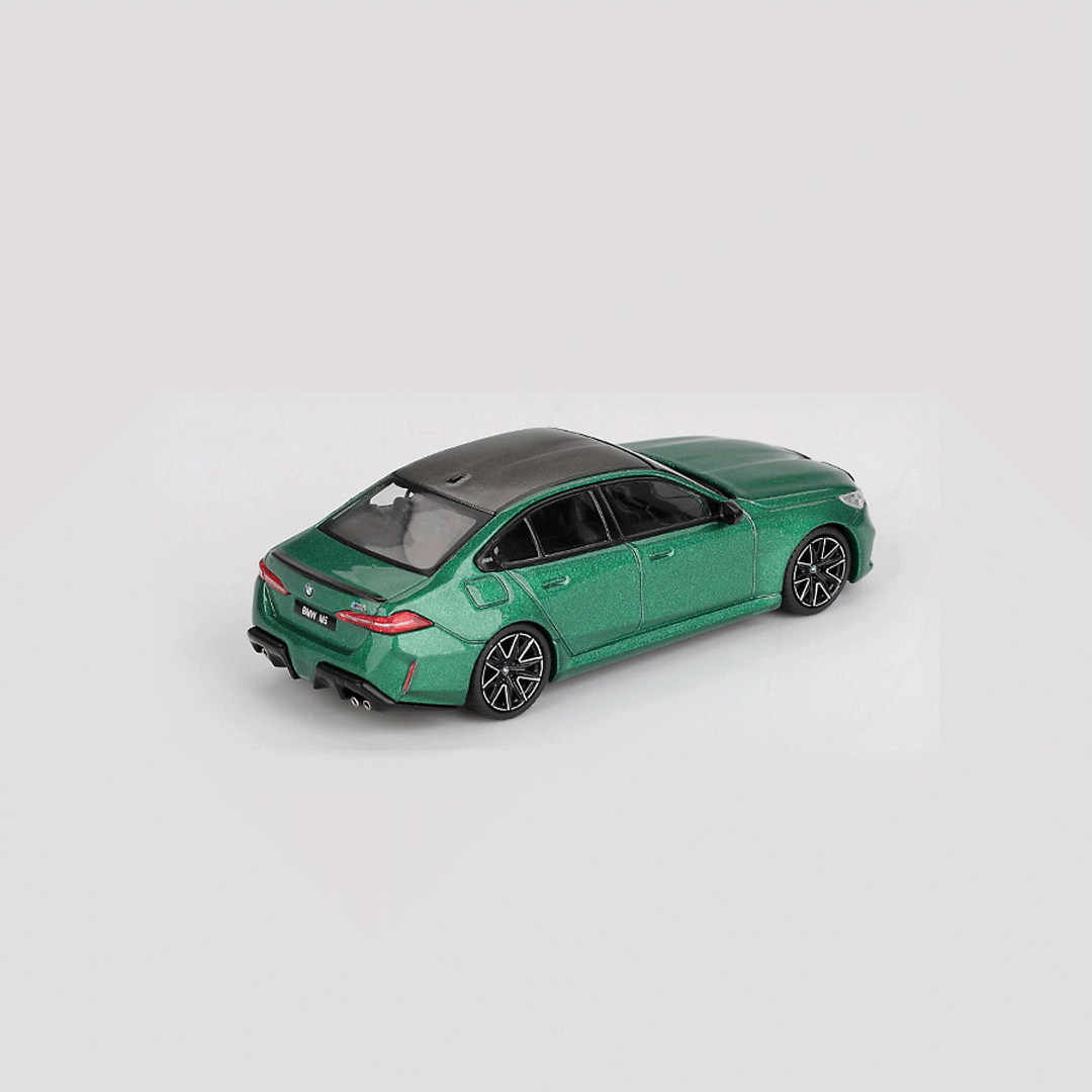 MINI GT BMW M5 Isle of Man Green Metallic