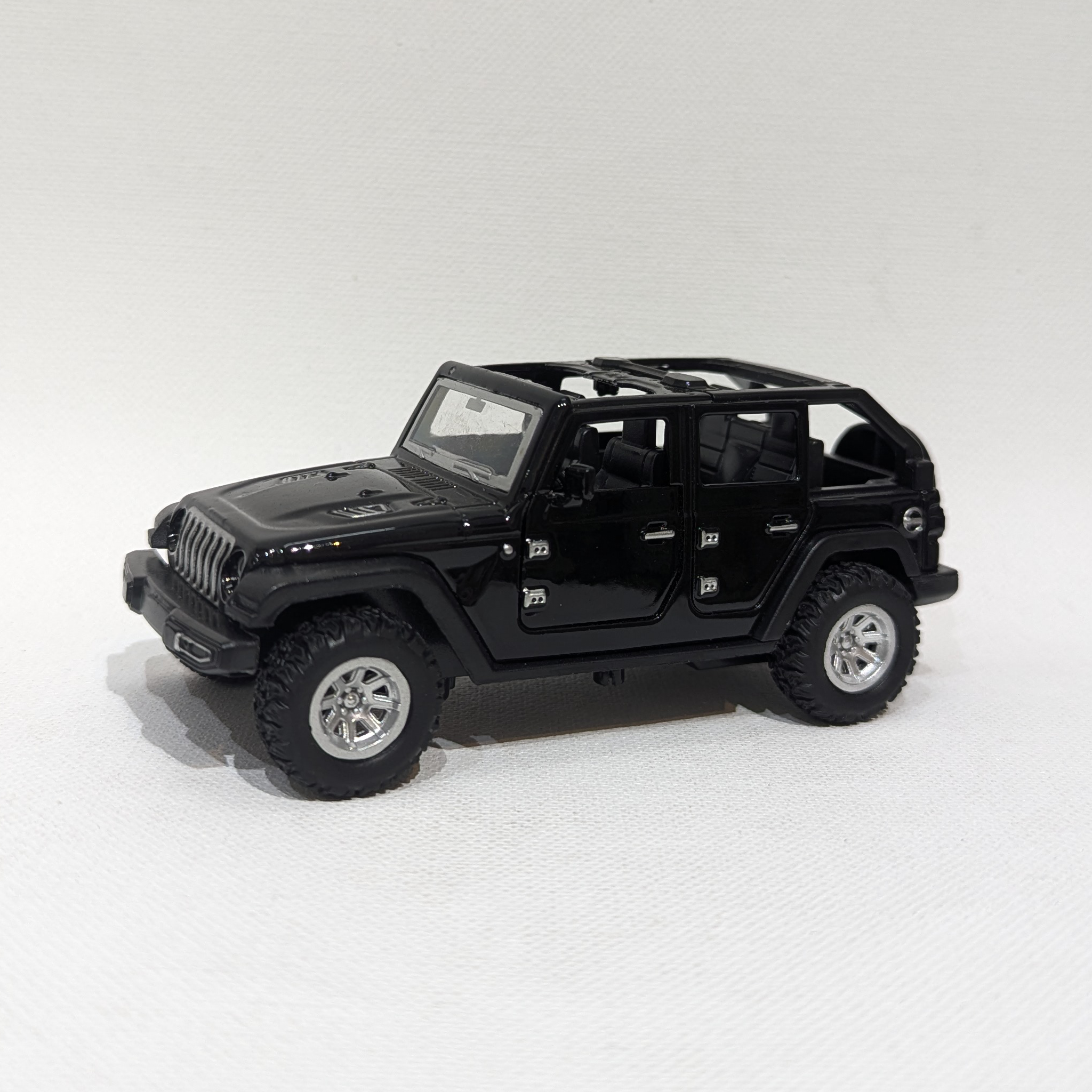 1:36 Open-Top Off-Road SUV Model – Metal Body (Black)