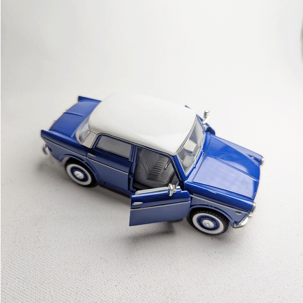 1:36 Padmini Plastic Diecast Blue