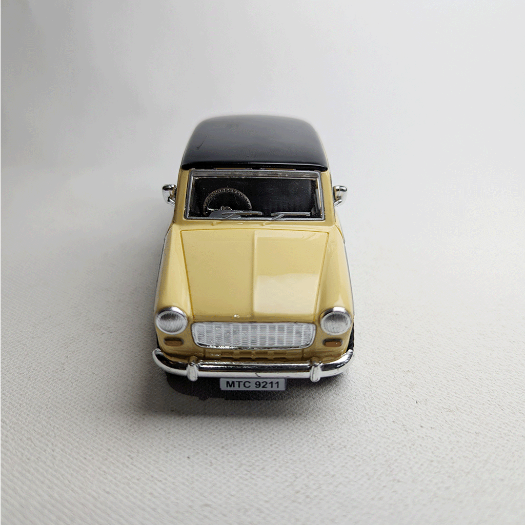 1:36 Padmini Plastic Diecast Beige